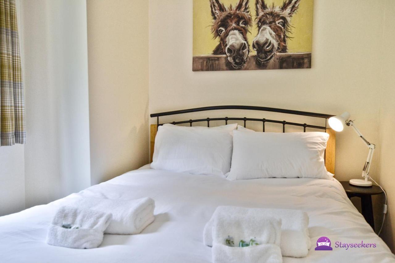 Station 1 Bed Apartment - Stayseekers ซอลส์บรี ภายนอก รูปภาพ